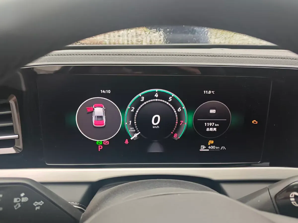 2025 Volkswagen Passat 2.0T 220HP L4 7DCT,autocango,china used car exporter,china ev exporter,chinese used car exporter,chinese used ev exporter