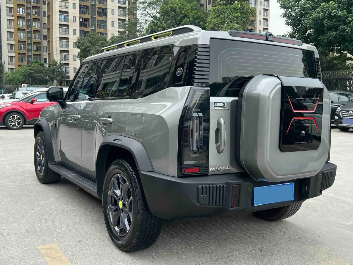 2024 Jetour Traveller 2.0T 254HP L4 7DCT,autocango,china used car exporter,china ev exporter,chinese used car exporter,chinese used ev exporter