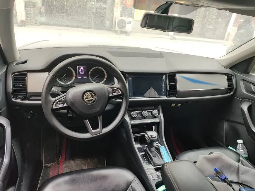 2018 Skoda Kodiak 2.0T 186HP L4 7DCT,autocango,china used car exporter,china ev exporter,chinese used car exporter,chinese used ev exporter