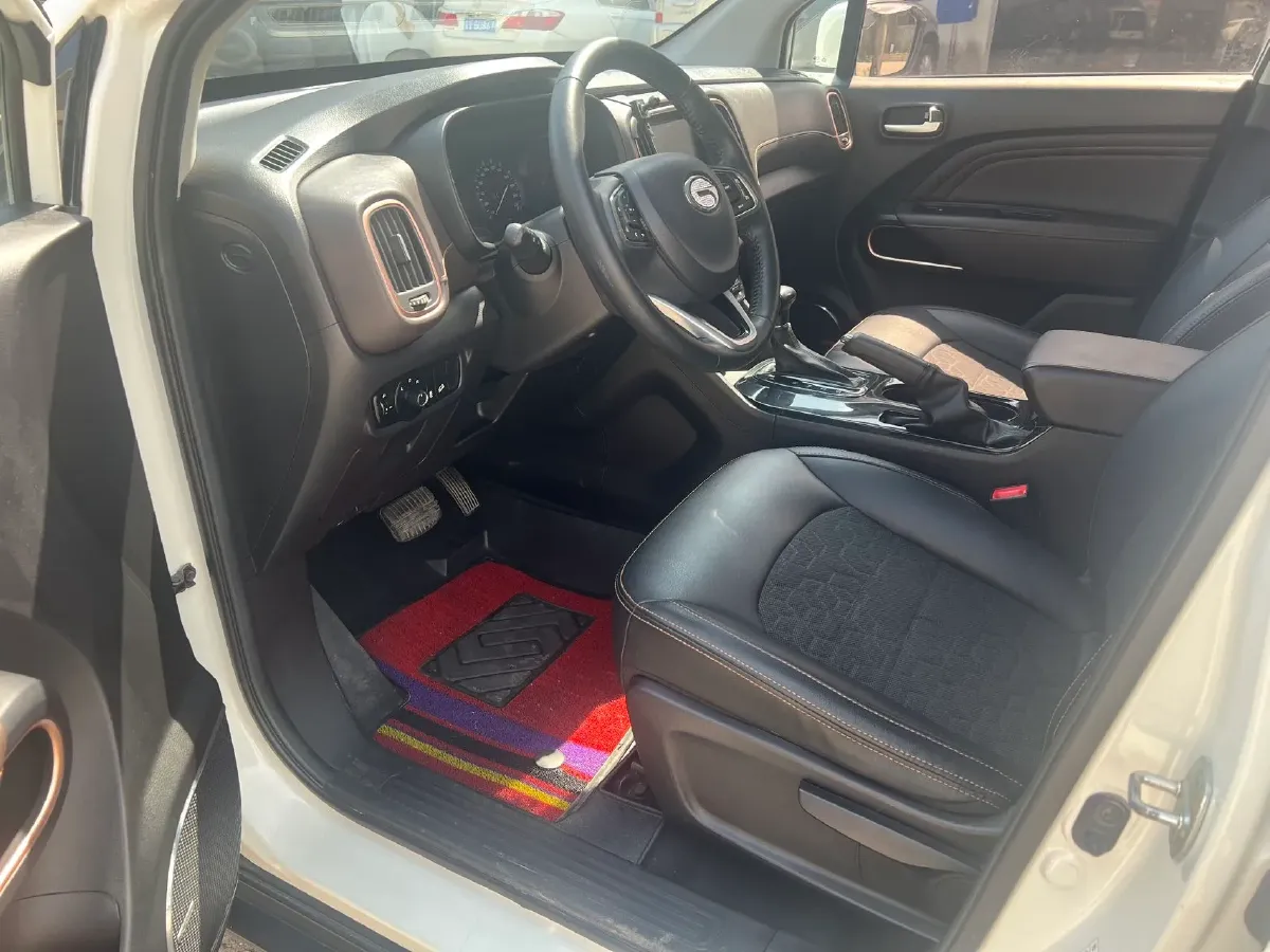 2020 GAC Trumpchi GS3 1.5T 163HP L3 7DCT,autocango,china used car exporter,china ev exporter,chinese used car exporter,chinese used ev exporter