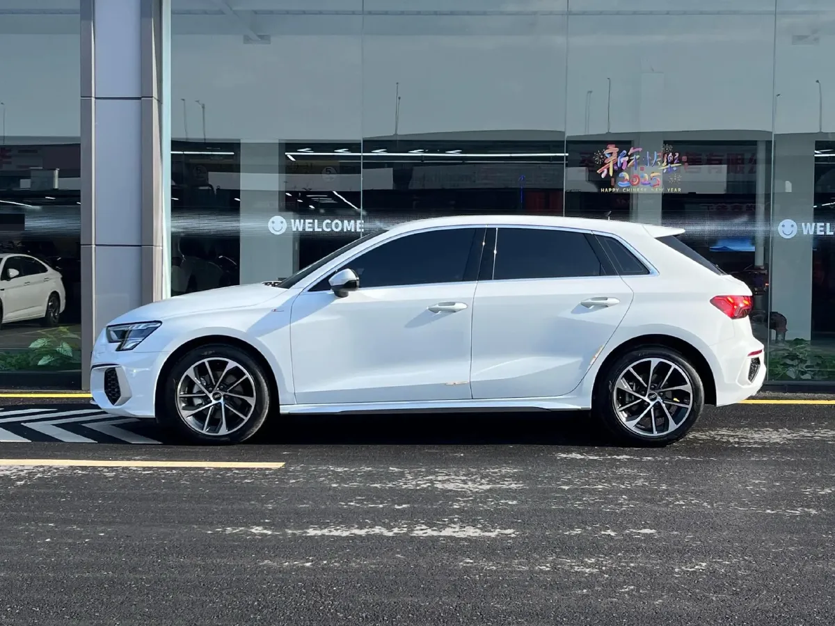 2022 Audi A3 1.4T 150HP L4 7DCT,autocango,china used car exporter,china ev exporter,chinese used car exporter,chinese used ev exporter