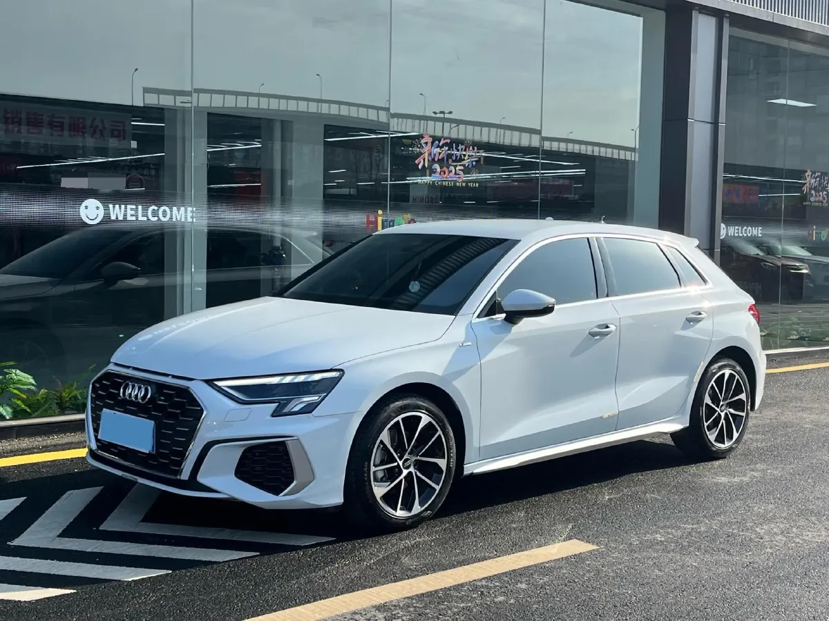 2022 Audi A3 1.4T 150HP L4 7DCT,autocango,china used car exporter,china ev exporter,chinese used car exporter,chinese used ev exporter