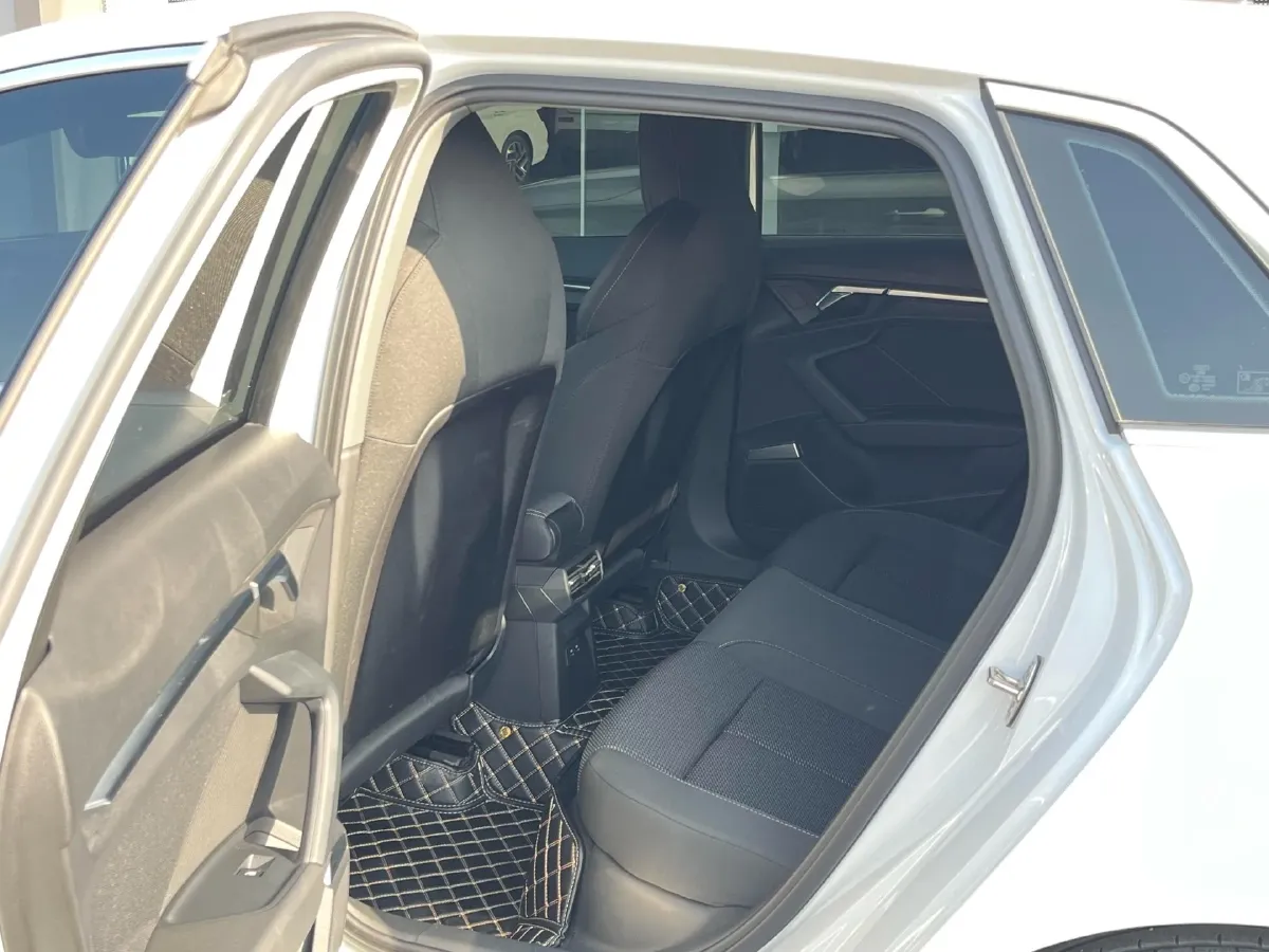 2022 Audi A3 1.4T 150HP L4 7DCT,autocango,china used car exporter,china ev exporter,chinese used car exporter,chinese used ev exporter