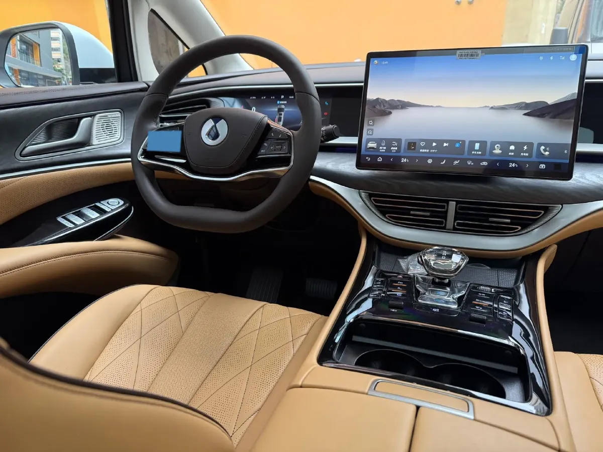 2024 Denza D9 1.5T 139HP L4 E-CVT PHEV 40KWH,autocango,china used car exporter,china ev exporter,chinese used car exporter,chinese used ev exporter