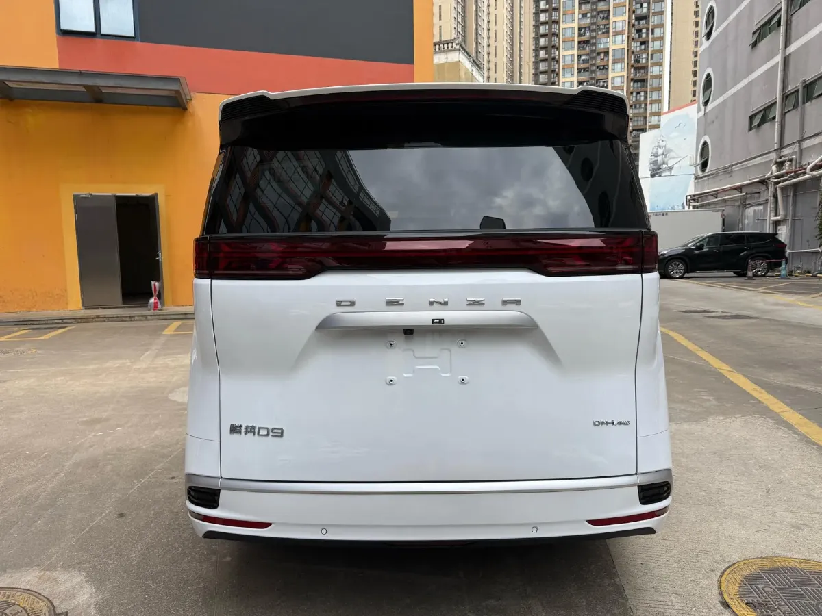 2024 Denza D9 1.5T 139HP L4 E-CVT PHEV 40KWH,autocango,china used car exporter,china ev exporter,chinese used car exporter,chinese used ev exporter