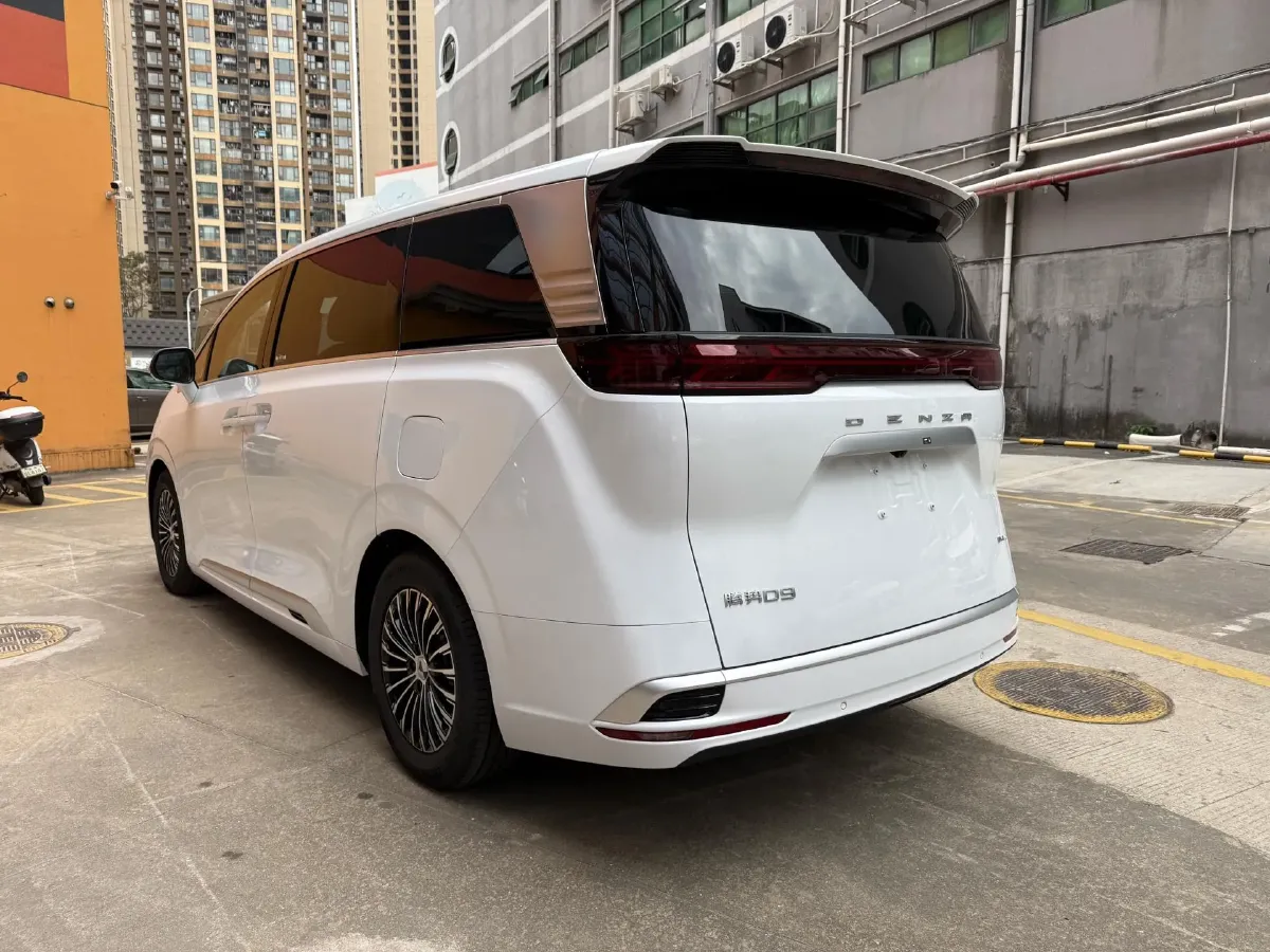 2024 Denza D9 1.5T 139HP L4 E-CVT PHEV 40KWH,autocango,china used car exporter,china ev exporter,chinese used car exporter,chinese used ev exporter