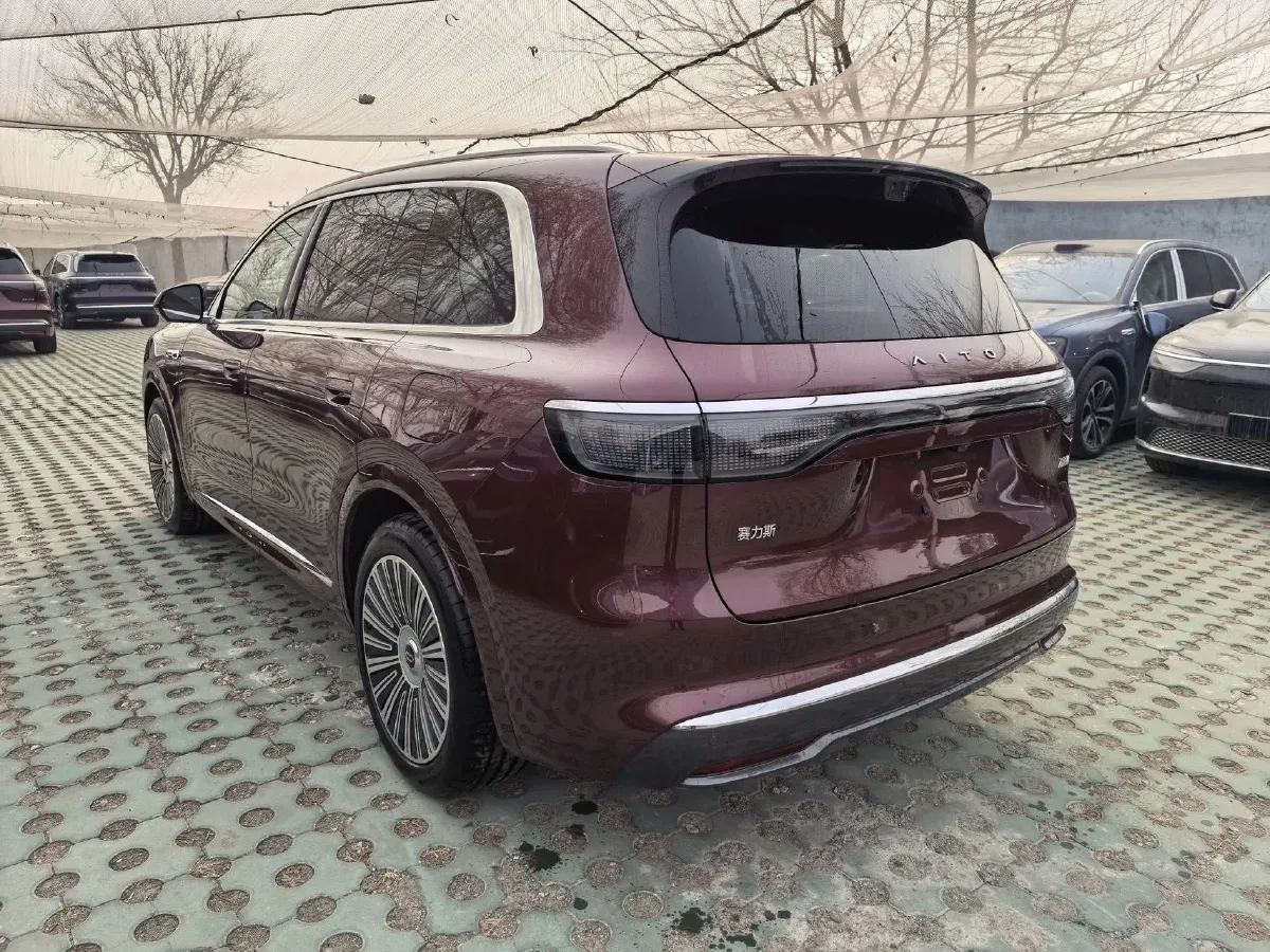 2025 AITO AITO M8 REEV 160HP REEV 53.4KWH,autocango,china used car exporter,china ev exporter,chinese used car exporter,chinese used ev exporter