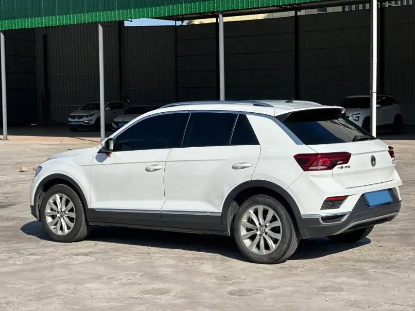 2019 Volkswagen T-Roc 1.4T 131HP L4 7DCT,autocango,china used car exporter,china ev exporter,chinese used car exporter,chinese used ev exporter