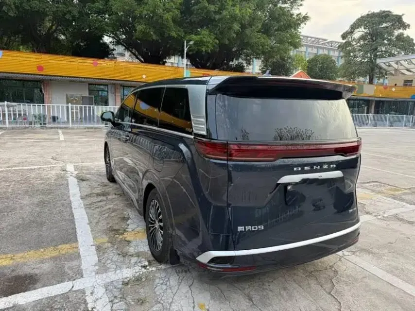 2022 Infiniti QX55 2.0T 245HP L4 CVT,autocango,china used car exporter,china ev exporter,chinese used car exporter,chinese used ev exporter