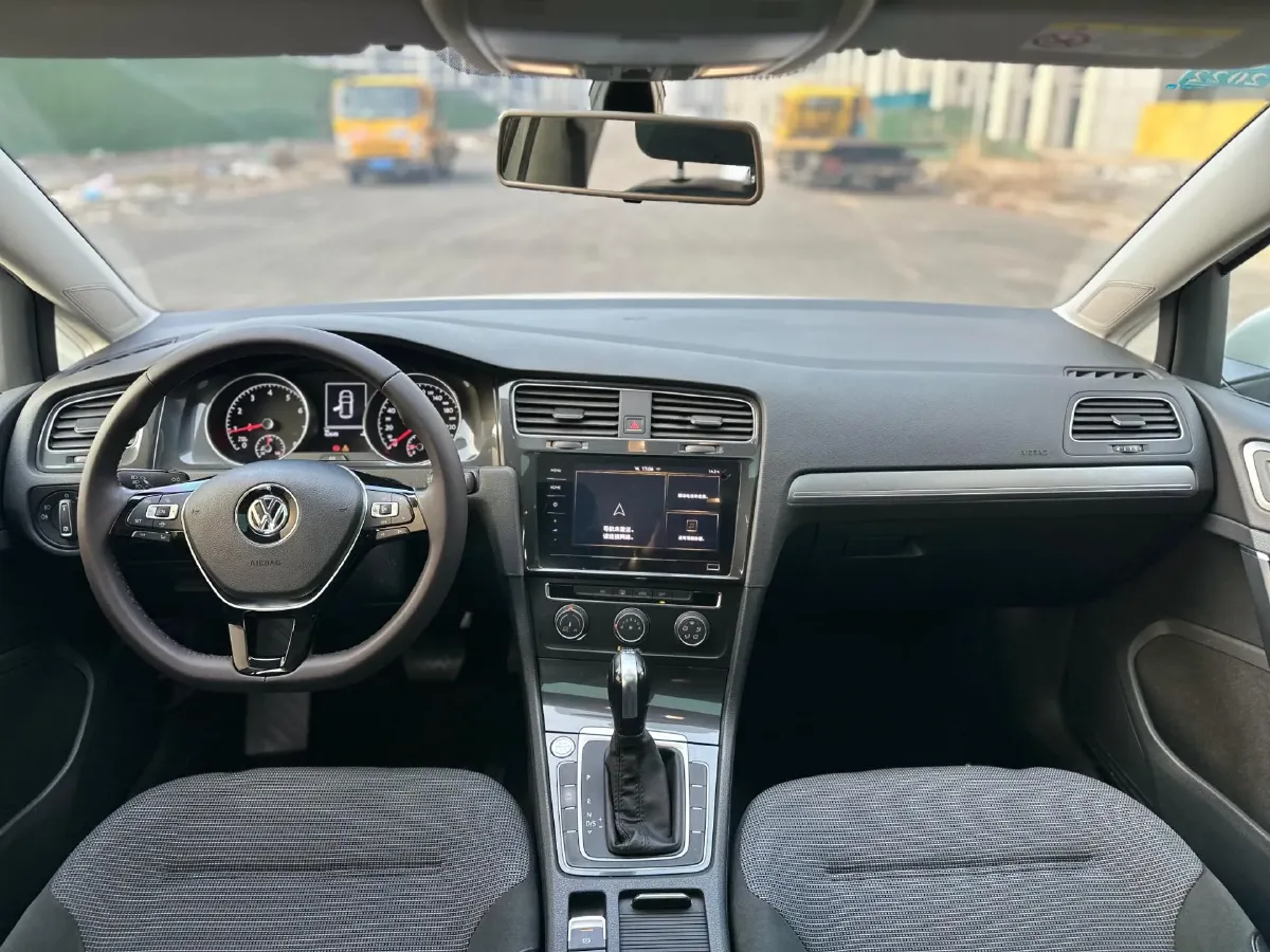 2020 Volkswagen Golf 1.4T 150HP L4 7DCT,autocango,china used car exporter,china ev exporter,chinese used car exporter,chinese used ev exporter