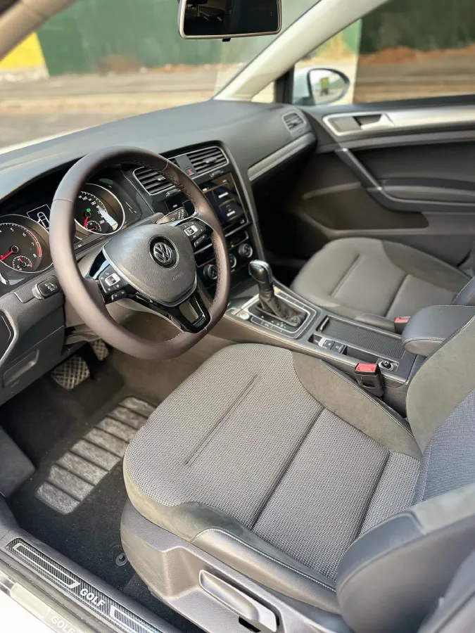 2020 Volkswagen Golf 1.4T 150HP L4 7DCT,autocango,china used car exporter,china ev exporter,chinese used car exporter,chinese used ev exporter