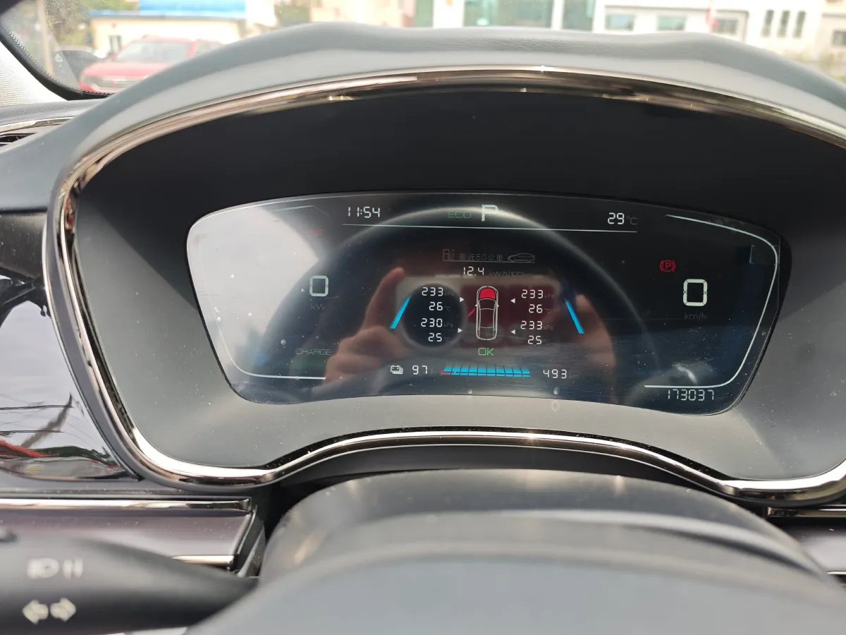 2022 BYD e9 BEV 63.36KWH,autocango,china used car exporter,china ev exporter,chinese used car exporter,chinese used ev exporter