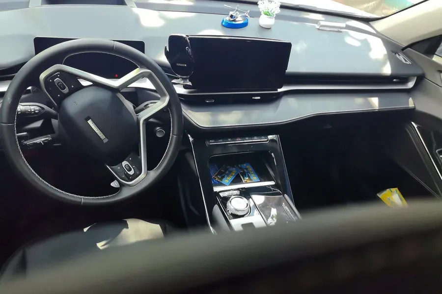 2022 Haval H6 1.5T 184HP L4 7DCT,autocango,china used car exporter,china ev exporter,chinese used car exporter,chinese used ev exporter