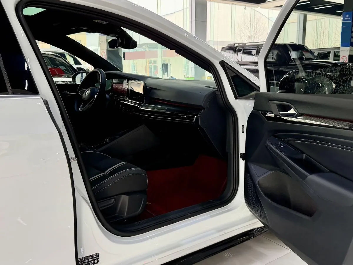 2021 Volkswagen Golf 1.4T 150HP L4 7DCT,autocango,china used car exporter,china ev exporter,chinese used car exporter,chinese used ev exporter