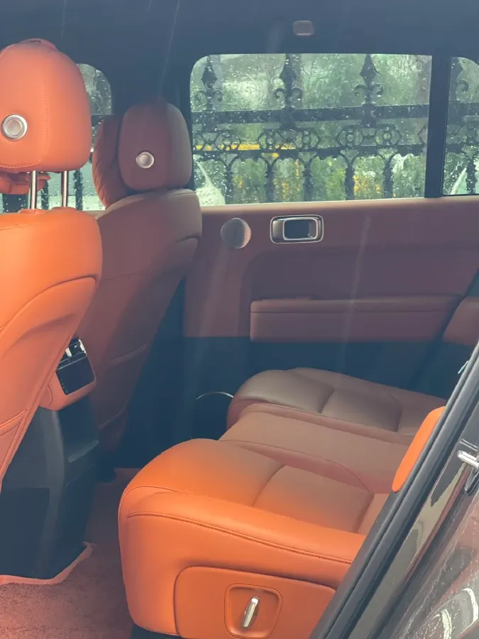 2024 Li L6 Range Extended 154HP L4 REEV 36.8KWH,autocango,china used car exporter,china ev exporter,chinese used car exporter,chinese used ev exporter