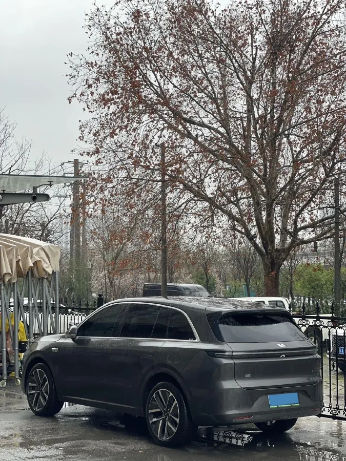 2024 Li L6 Range Extended 154HP L4 REEV 36.8KWH,autocango,china used car exporter,china ev exporter,chinese used car exporter,chinese used ev exporter