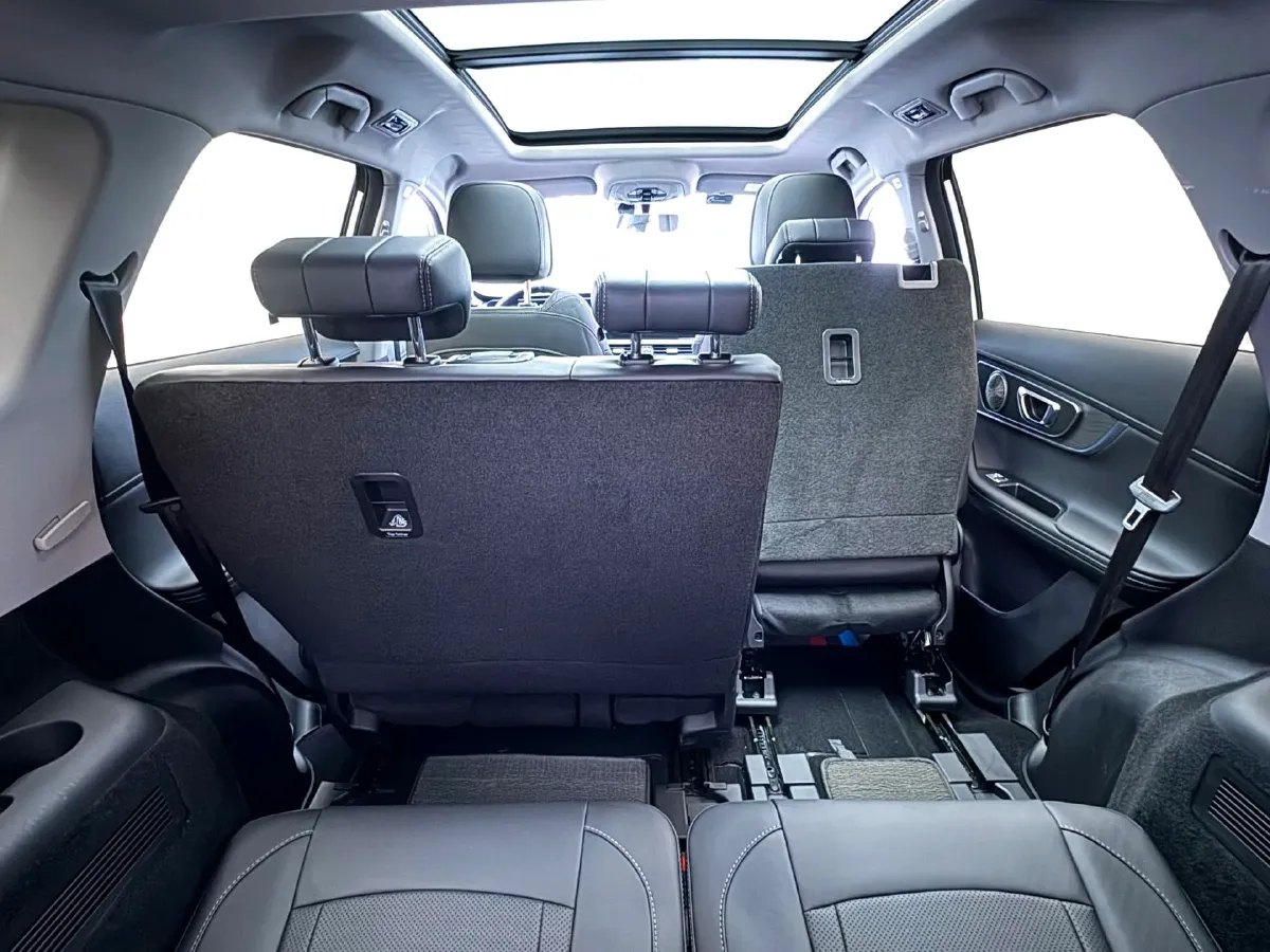 2022 Chery Tiggo 8 PRO 1.6T 197HP L4 7DCT,autocango,china used car exporter,china ev exporter,chinese used car exporter,chinese used ev exporter