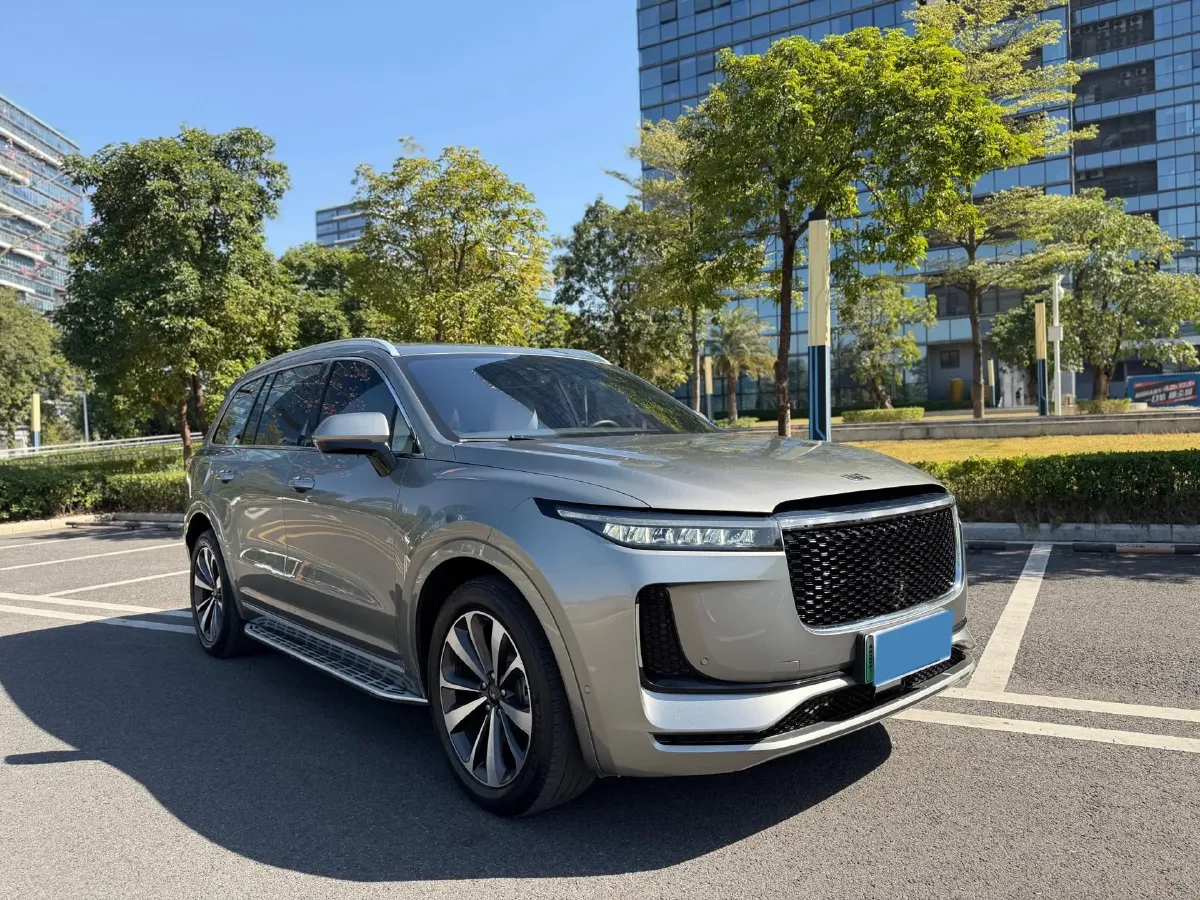 2020 Li ONE Range Extended 131HP REEV 40.5KWH,autocango,china used car exporter,china ev exporter,chinese used car exporter,chinese used ev exporter