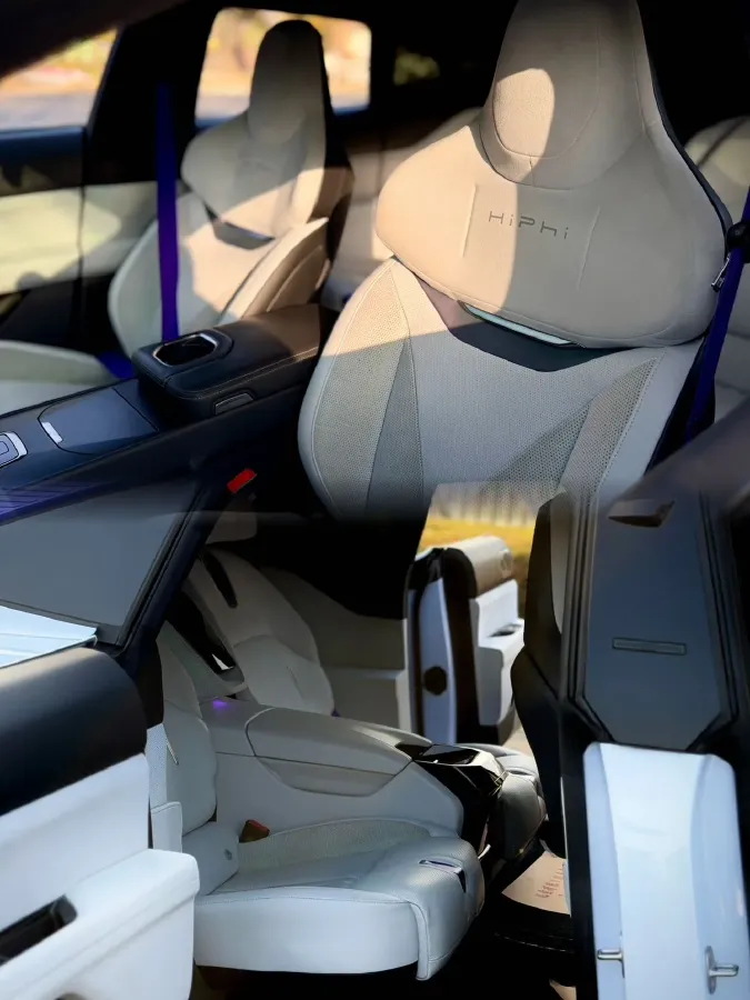 2023 HiPhi Z BEV 120KWH,autocango,china used car exporter,china ev exporter,chinese used car exporter,chinese used ev exporter