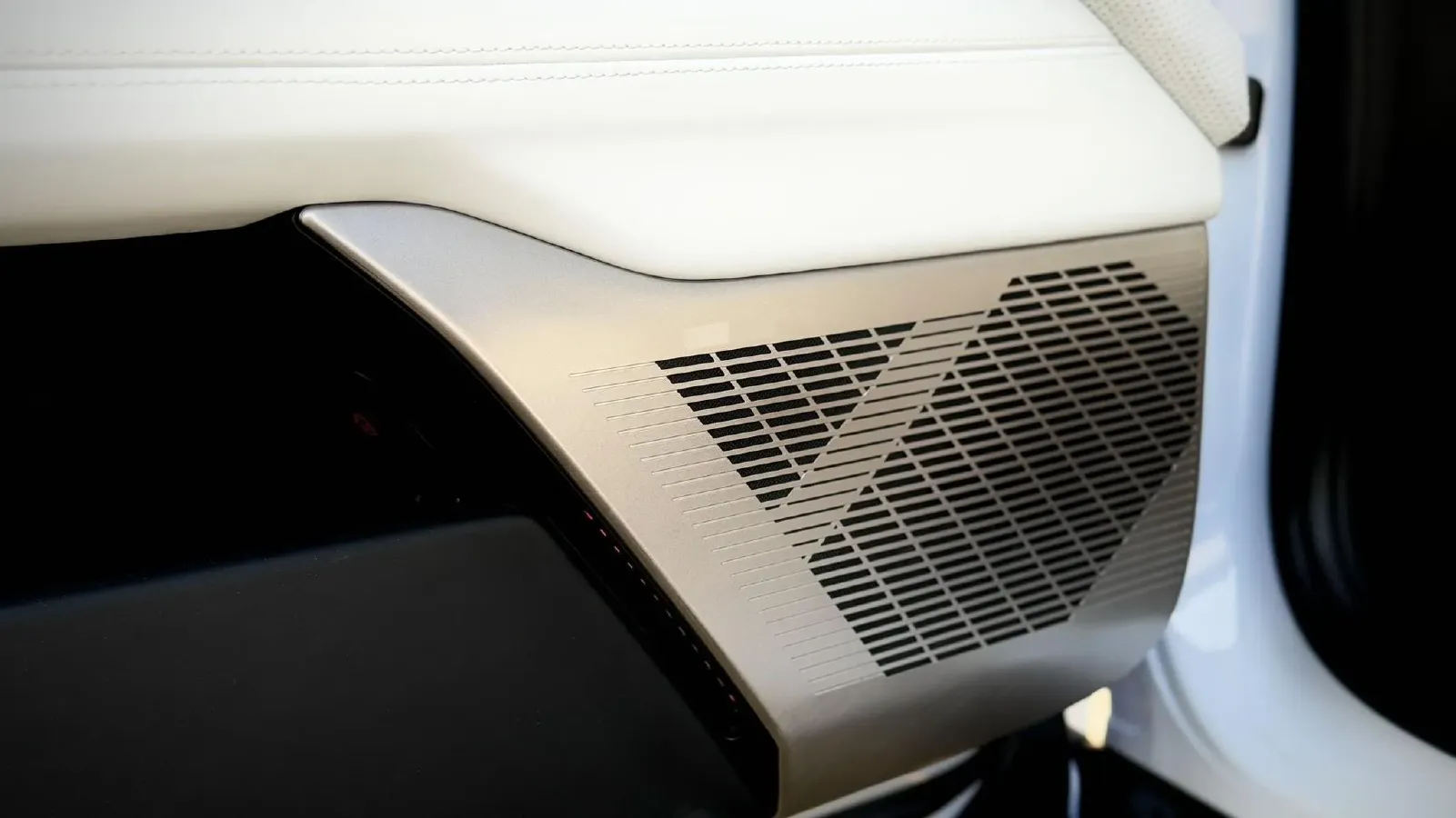 2023 HiPhi Z BEV 120KWH,autocango,china used car exporter,china ev exporter,chinese used car exporter,chinese used ev exporter