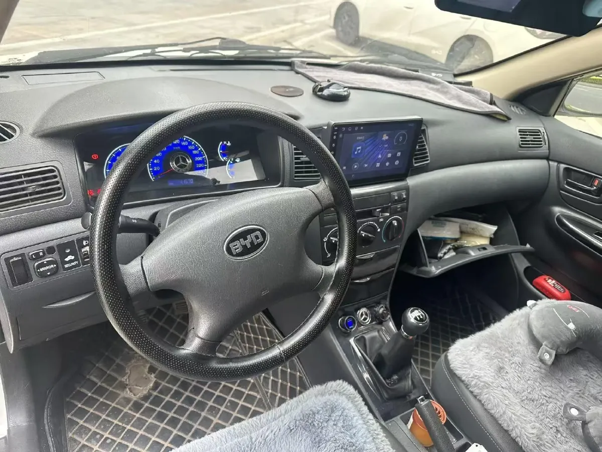 2020 BYD F3 1.5L 109HP L4 5MT,autocango,china used car exporter,china ev exporter,chinese used car exporter,chinese used ev exporter