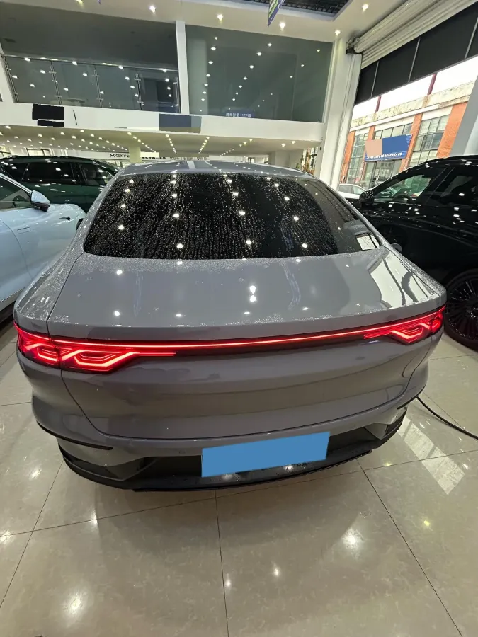 2025 BYD Han 1.5T 156HP L4 E-CVT PHEV,autocango,china used car exporter,china ev exporter,chinese used car exporter,chinese used ev exporter