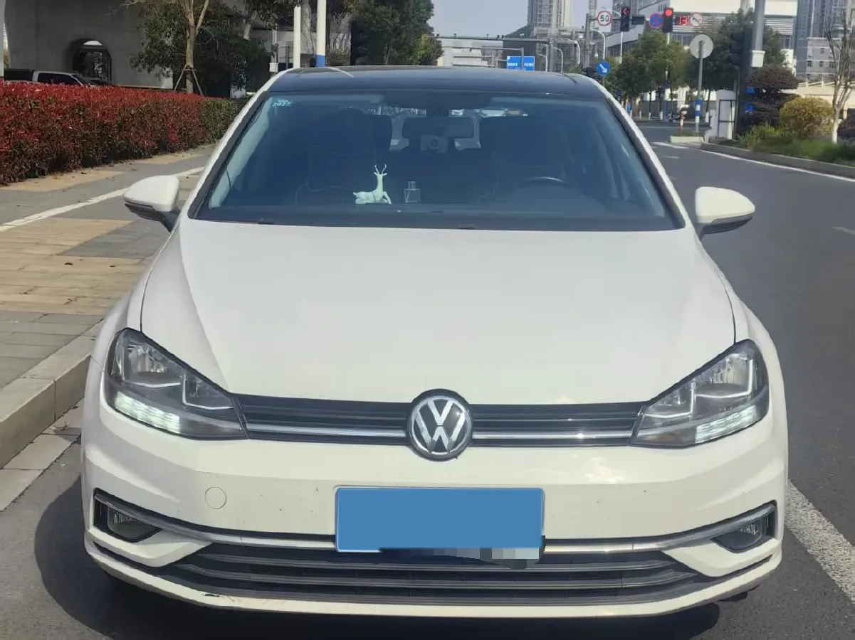 2019 Brilliance Auto V7 1.8T 231HP L4 7DCT,autocango,china used car exporter,china ev exporter,chinese used car exporter,chinese used ev exporter