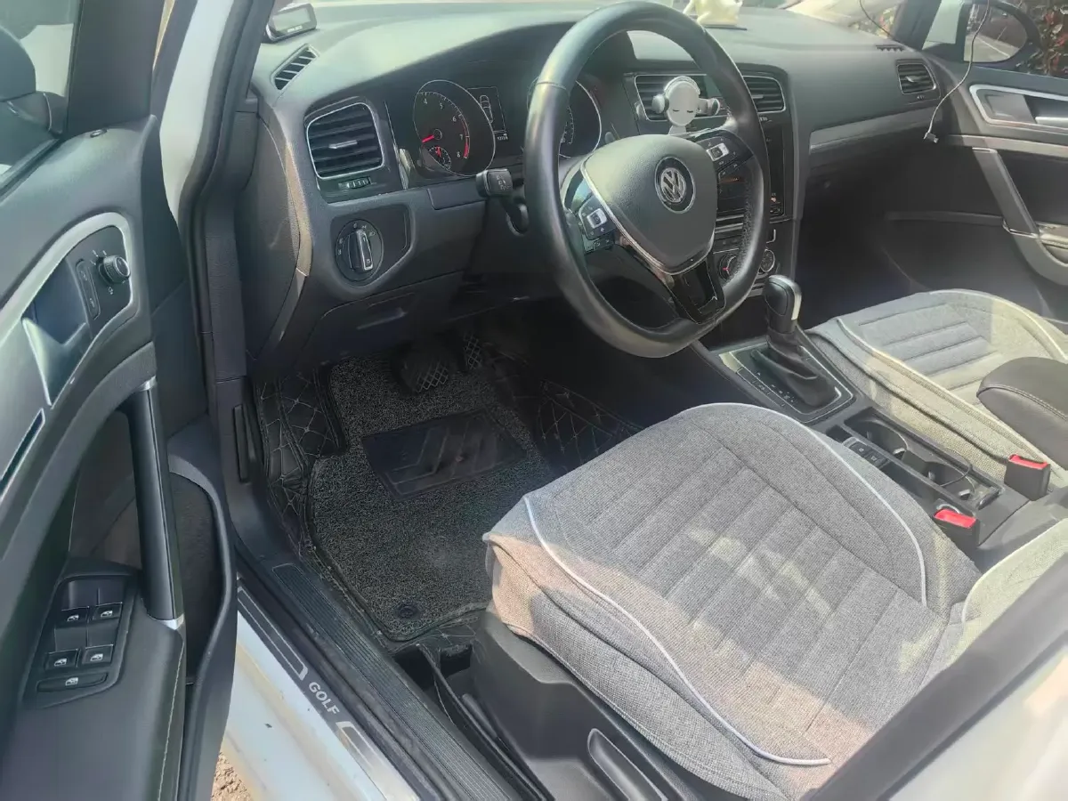 2019 Brilliance Auto V7 1.8T 231HP L4 7DCT,autocango,china used car exporter,china ev exporter,chinese used car exporter,chinese used ev exporter