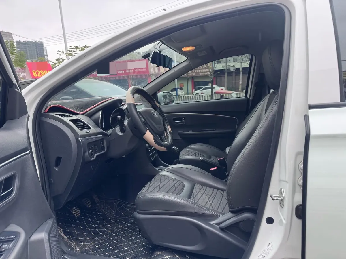 2018 KaiYi E3 1.5L 109HP L4 5MT,autocango,china used car exporter,china ev exporter,chinese used car exporter,chinese used ev exporter