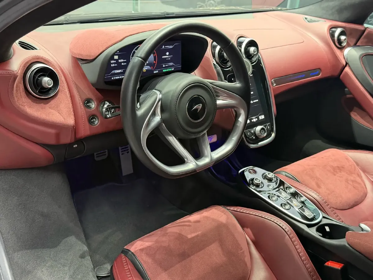 2022 McLaren GT 4.0T 620HP V8 7DCT,autocango,china used car exporter,china ev exporter,chinese used car exporter,chinese used ev exporter