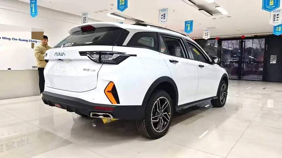 2024 DongFeng Aeolus YiXuan GS 1.5L 125HP L4 6DCT,autocango,china used car exporter,china ev exporter,chinese used car exporter,chinese used ev exporter