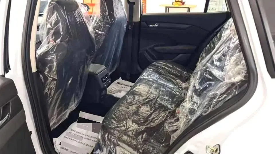 2024 DongFeng Aeolus YiXuan GS 1.5L 125HP L4 6DCT,autocango,china used car exporter,china ev exporter,chinese used car exporter,chinese used ev exporter