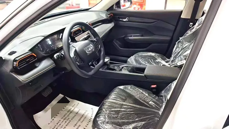 2024 DongFeng Aeolus YiXuan GS 1.5L 125HP L4 6DCT,autocango,china used car exporter,china ev exporter,chinese used car exporter,chinese used ev exporter