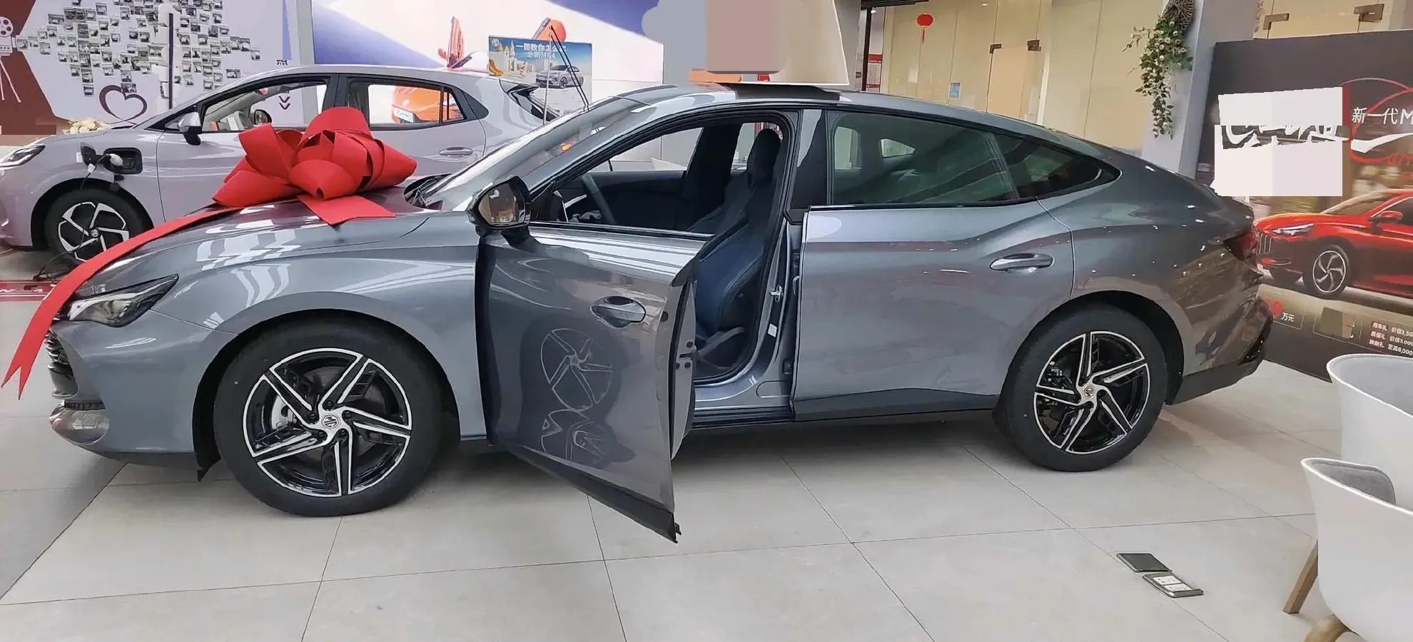 2025 MG 7 1.5T 188HP L4 7DCT,autocango,china used car exporter,china ev exporter,chinese used car exporter,chinese used ev exporter