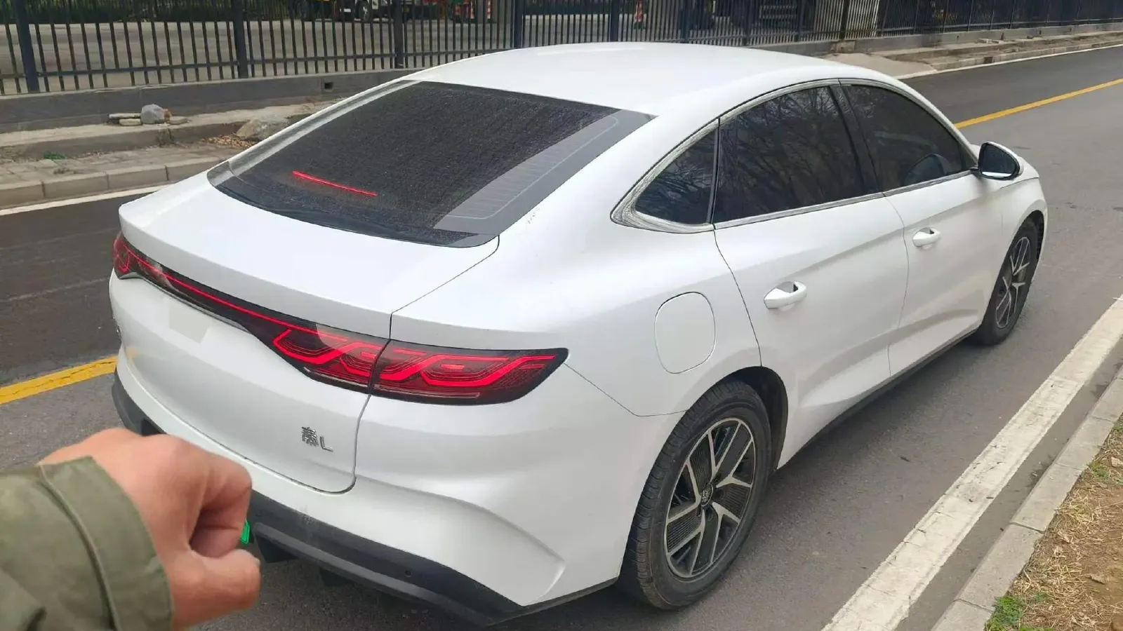 2024 BYD QinL 1.5L 101HP L4 E-CVT PHEV 10.08KWH,autocango,china used car exporter,china ev exporter,chinese used car exporter,chinese used ev exporter
