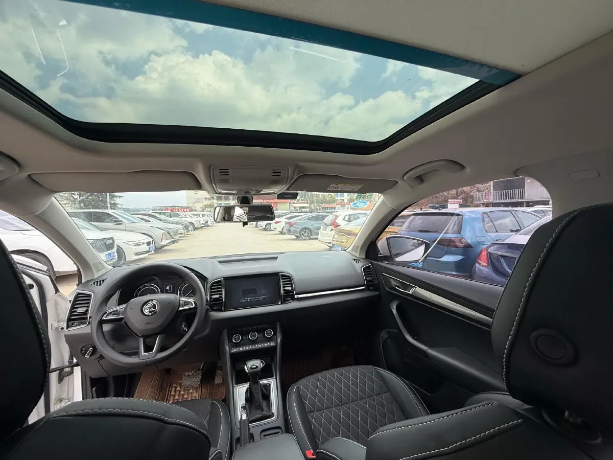 2019 Skoda Octavia 1.4T 150HP L4 7DCT,autocango,china used car exporter,china ev exporter,chinese used car exporter,chinese used ev exporter