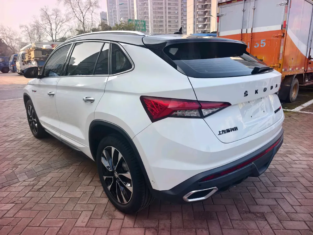 2022 Skoda Kodiak GT 2.0T 186HP L4 7DCT,autocango,china used car exporter,china ev exporter,chinese used car exporter,chinese used ev exporter
