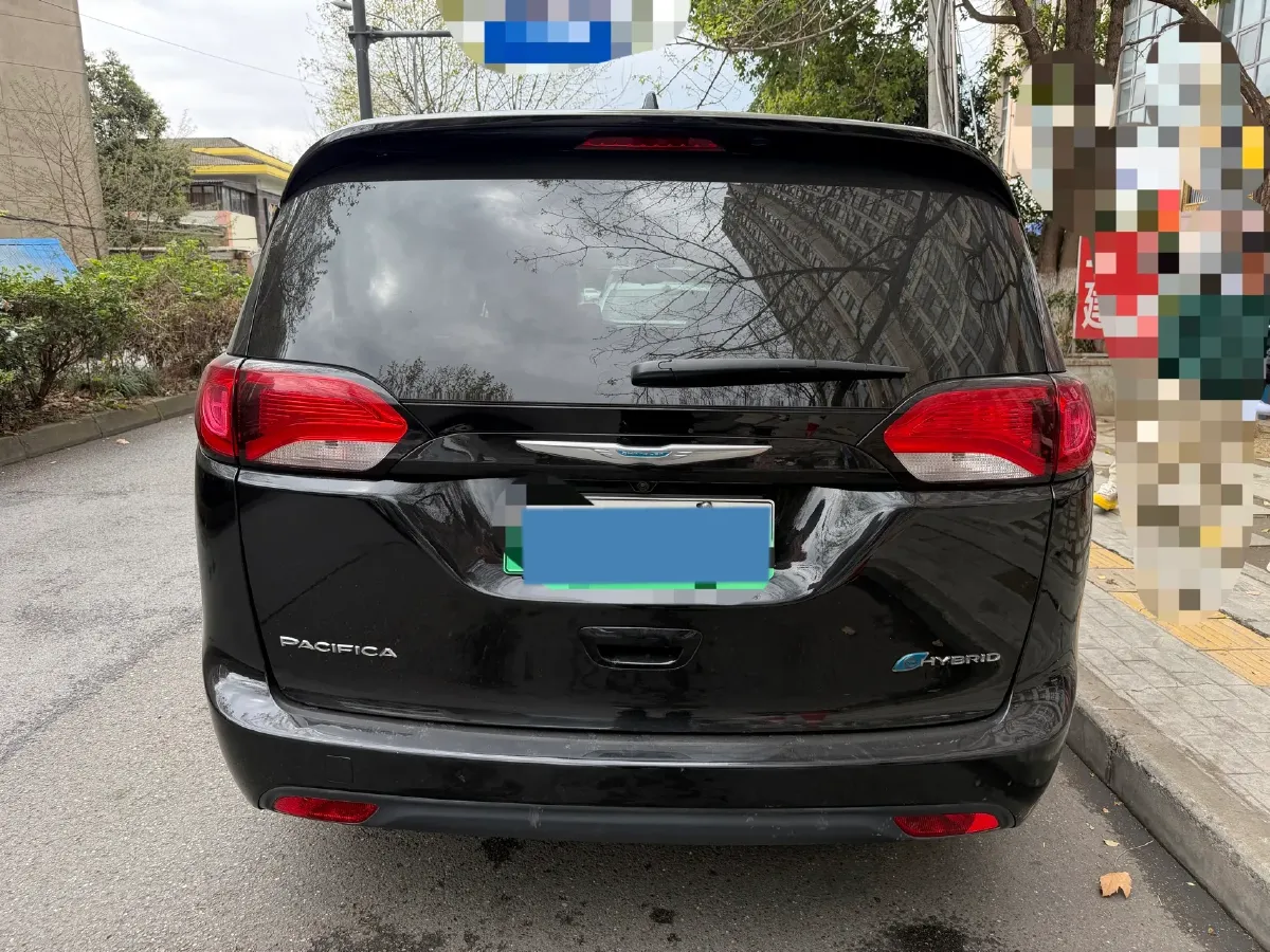 2018 Chrysler Pacifica 3.6L 245HP V6 E-CVT PHEV 16KWH,autocango,china used car exporter,china ev exporter,chinese used car exporter,chinese used ev exporter