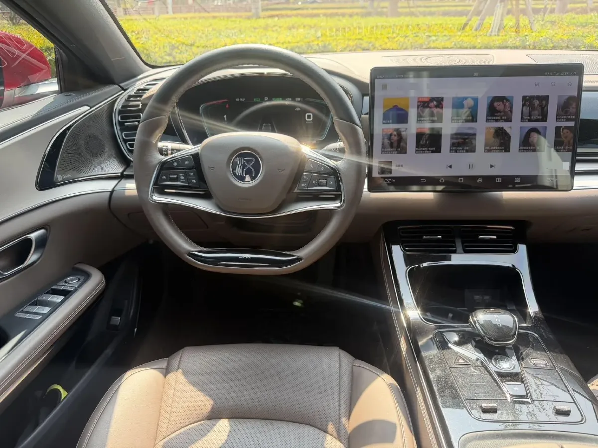 2021 BYD Han BEV 64.8KWH,autocango,china used car exporter,china ev exporter,chinese used car exporter,chinese used ev exporter