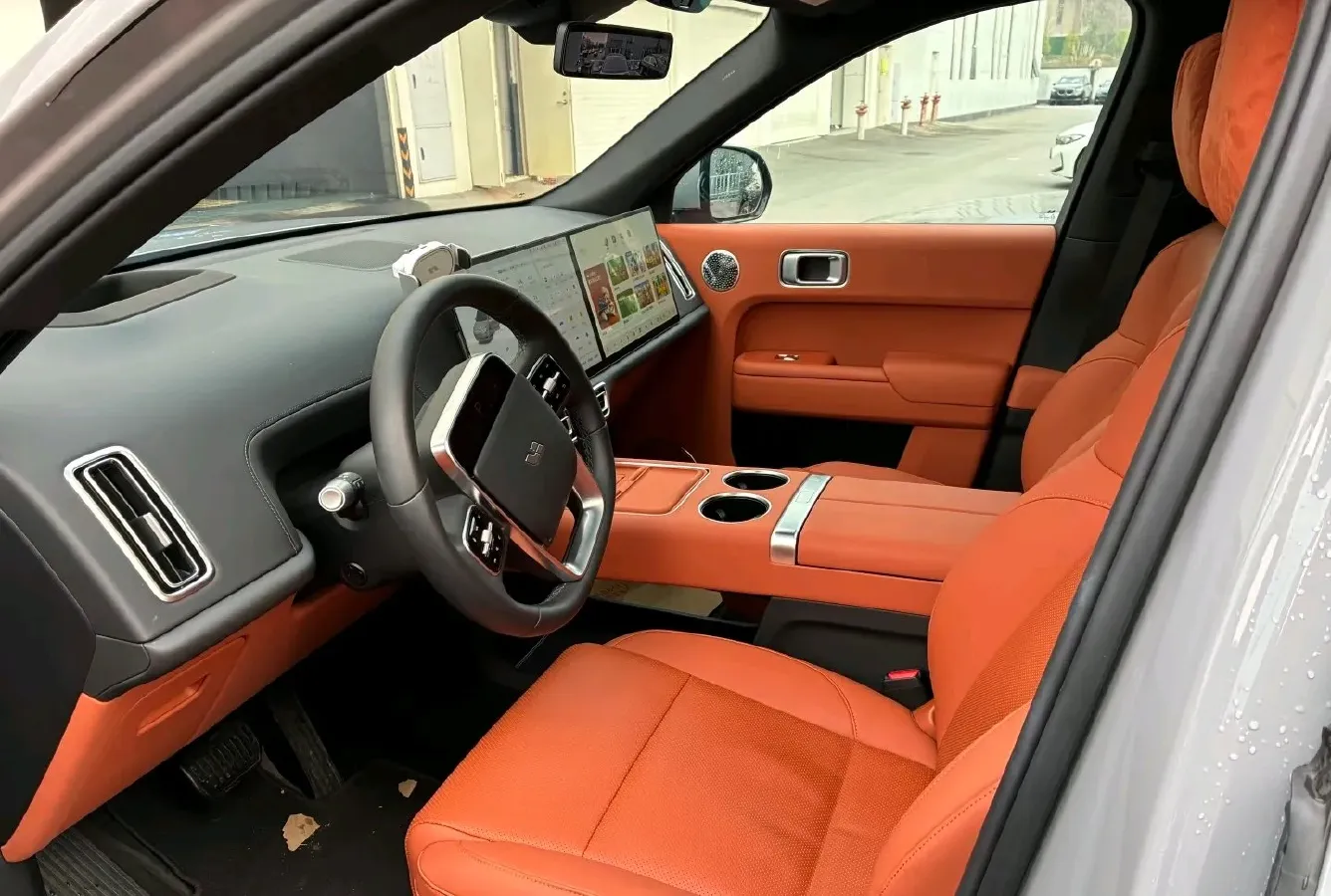 2025 Li L9 Range Extended 154HP REEV,autocango,china used car exporter,china ev exporter,chinese used car exporter,chinese used ev exporter