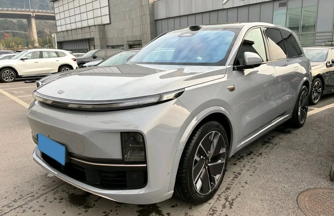 2025 Li L9 Range Extended 154HP REEV,autocango,china used car exporter,china ev exporter,chinese used car exporter,chinese used ev exporter