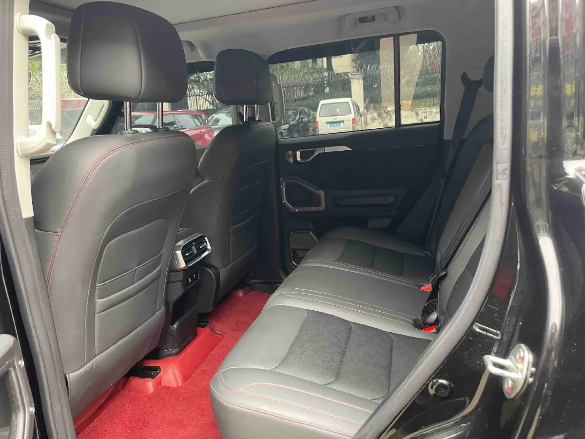 2023 Jetour Traveller 2.0T 254HP L4 8AT,autocango,china used car exporter,china ev exporter,chinese used car exporter,chinese used ev exporter