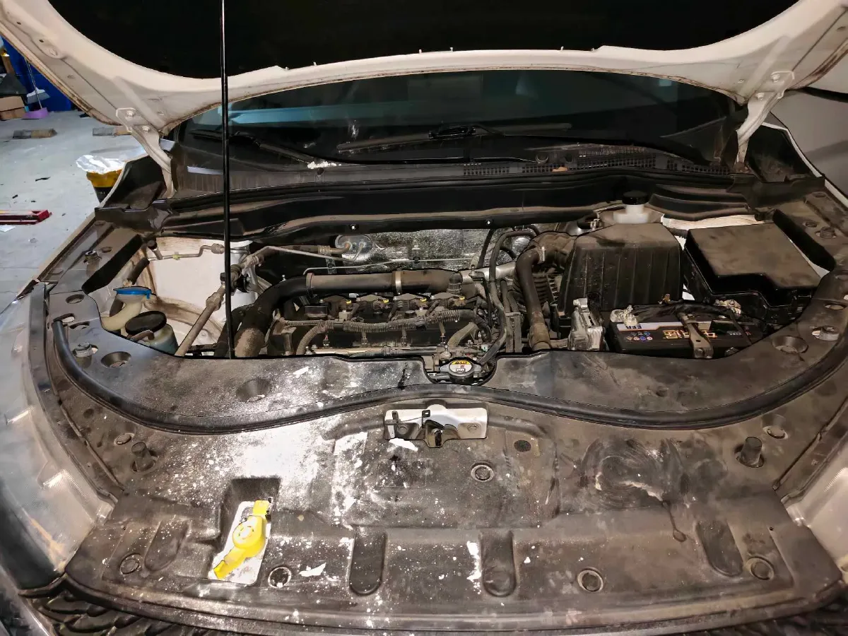 2021 Haval M6 1.5T 150HP L4 7DCT,autocango,china used car exporter,china ev exporter,chinese used car exporter,chinese used ev exporter