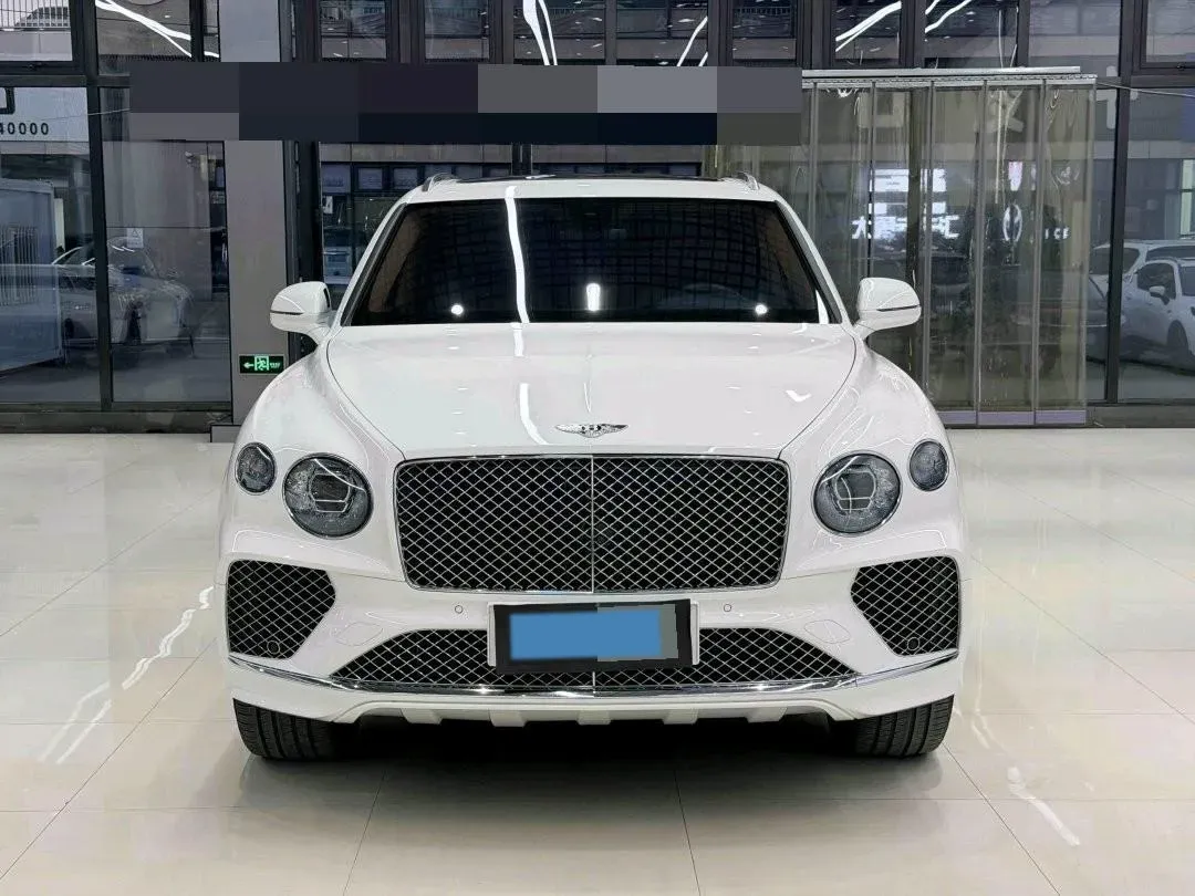 2021 Bentley Bentayga 4.0T 550HP V8 8AT,autocango,china used car exporter,china ev exporter,chinese used car exporter,chinese used ev exporter