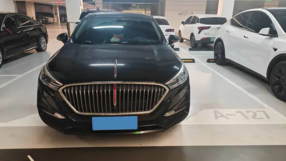 2022 HongQi H5 1.5T 169HP L4 7DCT,autocango,china used car exporter,china ev exporter,chinese used car exporter,chinese used ev exporter