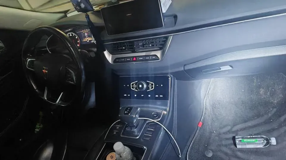 2022 HongQi H5 1.5T 169HP L4 7DCT,autocango,china used car exporter,china ev exporter,chinese used car exporter,chinese used ev exporter