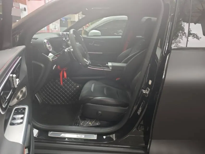 2024 Mercedes-Benz GLC Coupe AMG 2.0T 421HP L4 9AT,autocango,china used car exporter,china ev exporter,chinese used car exporter,chinese used ev exporter