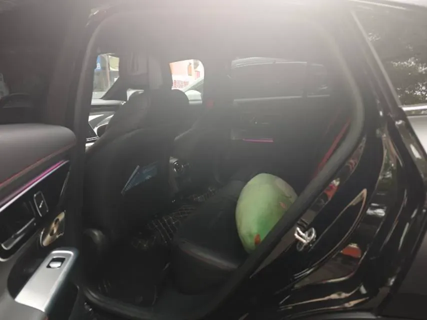 2024 Mercedes-Benz GLC Coupe AMG 2.0T 421HP L4 9AT,autocango,china used car exporter,china ev exporter,chinese used car exporter,chinese used ev exporter