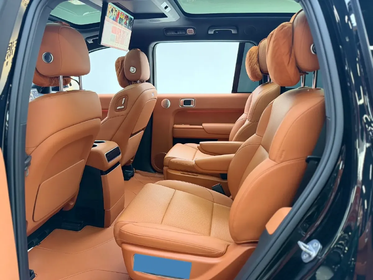 2024 Li L9 Range Extended 154HP REEV 52.3KWH,autocango,china used car exporter,china ev exporter,chinese used car exporter,chinese used ev exporter