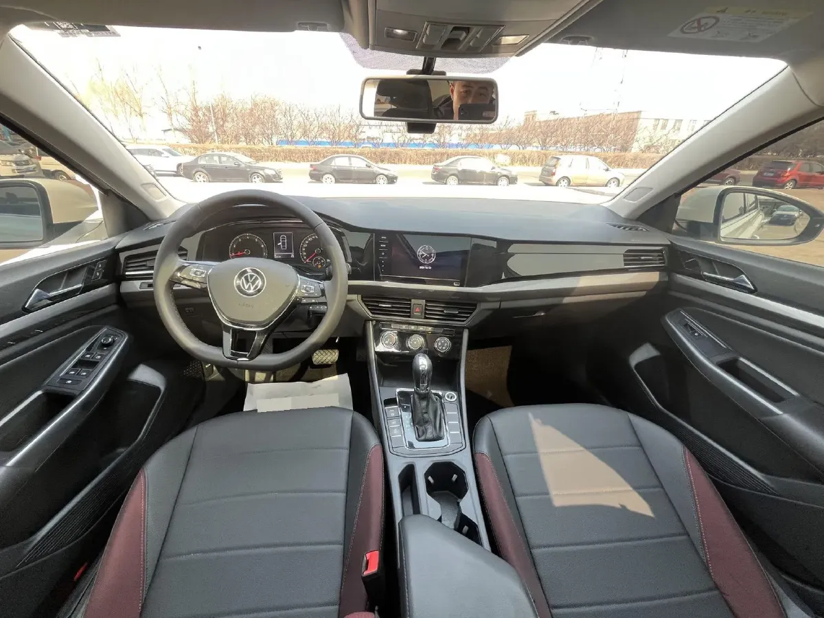 2021 Volkswagen Bora 1.5L 113HP L4 6AT,autocango,china used car exporter,china ev exporter,chinese used car exporter,chinese used ev exporter